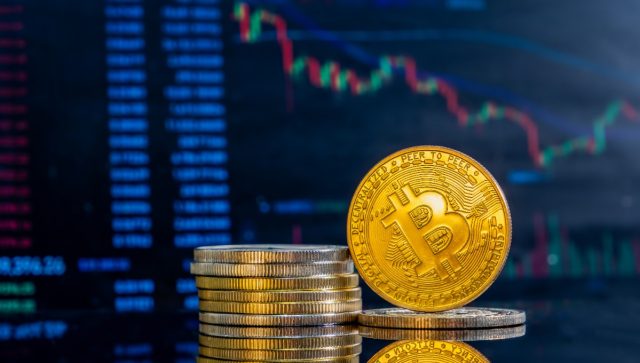 Bitcoin dostiže rekordne vrednosti: Analiza tržišta kriptovaluta