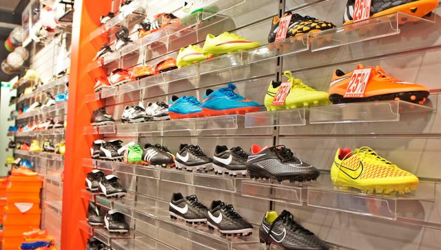 Foot Locker: Izazovi i uspesi u sportskoj maloprodaji