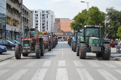 Poljoprivrednici Srbije očekuju subvencije i prete protestima