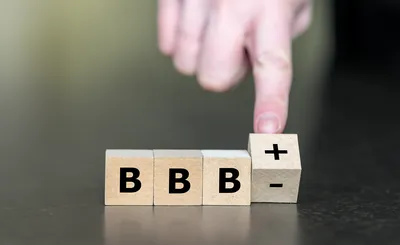 Srbija postiže istorijski investicioni rejting BBB-