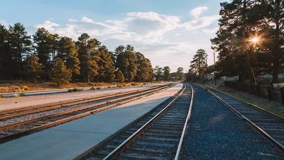 Srbija ulaže u železničku infrastrukturu: Nova era brzih pruga