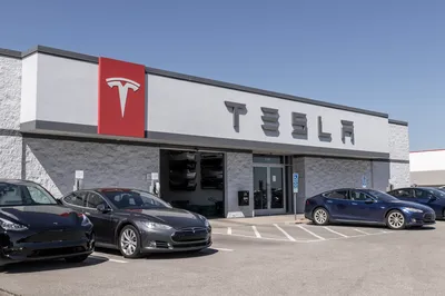 Tesla ostvaruje rast prodaje uprkos izazovima na tržištu